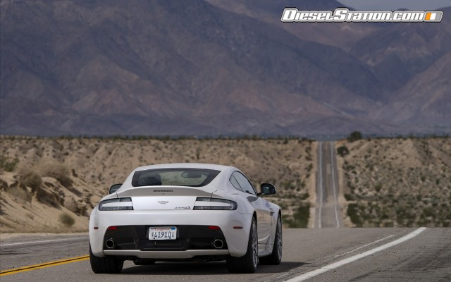 Aston Martin V12 Vantage S 2014 Widescreen Picture #133 Aston Martin V12 Vantage S 2014 Widescreen Picture #133